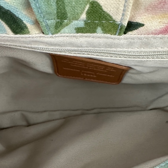 Fossil Floral Canvas Shoulder Bag Bamboo Handle Green Pink Tropical Purse - Picture 6 of 10